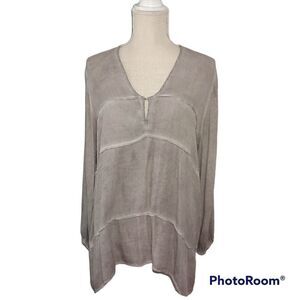Young Fabulous & Broke Gray Tiered Long Sleeve Tunic